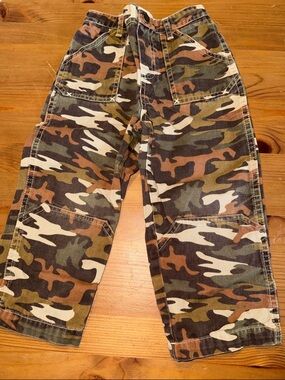 Disney Kids' Camouflage Cargo Pants - Green/Brown/White